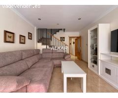 CASA EN VENTA EN FUSTIÑANA