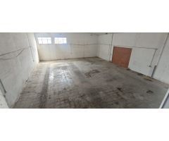 NAVE EN POLIGONO DE CATRAL A LA VENTA