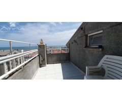 Vive la brisa del Mediterráneo desde tu propio ático dúplex en la playa de Daimús