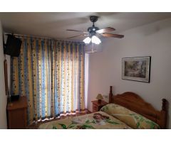 SE ALQUILA PERFECTO APARTAMENTO  CON GARAJE AL LADO DE LA PLAYA