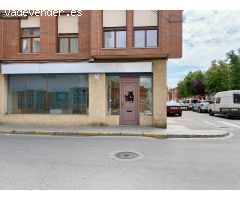 Se alquila local comercial o oficina cercano a la Avda. Del Cinca en Barbastro.