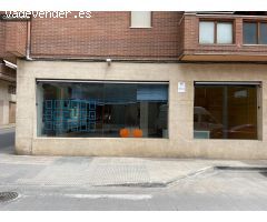 Se alquila local comercial o oficina cercano a la Avda. Del Cinca en Barbastro.