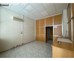 Se alquila local comercial o oficina cercano a la Avda. Del Cinca en Barbastro.