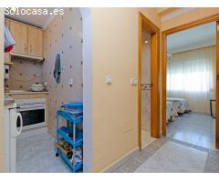 Apartamento en Alquiler en Torremolinos, Málaga