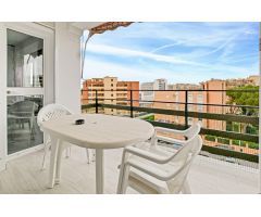 Apartamento en Alquiler en Torremolinos, Málaga