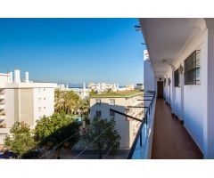 Apartamento en Alquiler en Torremolinos, Málaga