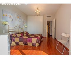 Apartamento en Alquiler en Torremolinos, Málaga