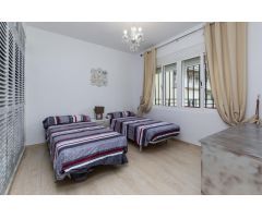 Apartamento en Alquiler en Torremolinos, Málaga