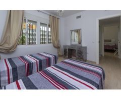 Apartamento en Alquiler en Torremolinos, Málaga