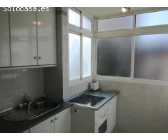 Fantástico apartamento se encuentra en La Carihuela, Torremolinos,