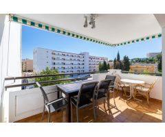 Apartamento en Alquiler en Torremolinos, Málaga