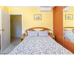 Apartamento en Alquiler en Torremolinos, Málaga