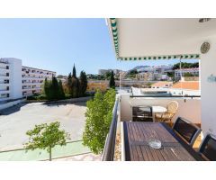 Apartamento en Alquiler en Torremolinos, Málaga