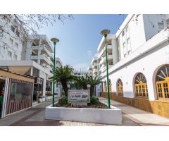 Apartamento en Alquiler en Torremolinos, Málaga