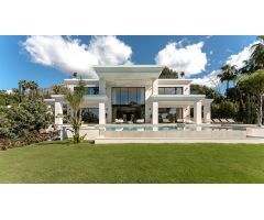 Moderna villa de 7 dormitorios en Sierra Blanca, Milla de Oro