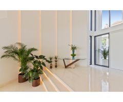 Moderna villa de 7 dormitorios en Sierra Blanca, Milla de Oro