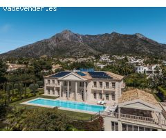 Mansión de Lujo con Vistas Panorámicas en Sierra Blanca, Milla de Oro
