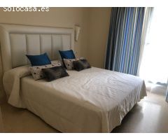 Apartamento puerto Sotogrande con vistas al mar en Jungla del Loro