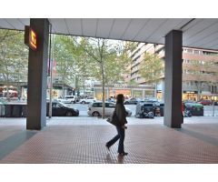 LOCAL DE 110 M2 EN ZONA AZCA / CUATRO CAMINOS