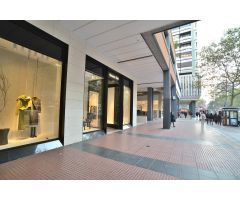LOCAL DE 110 M2 EN ZONA AZCA / CUATRO CAMINOS