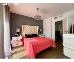 ? Bungalow de Dos Plantas con Terraza Privada – ¡Estilo, Luz y Comodidad en Cada Rincón!
