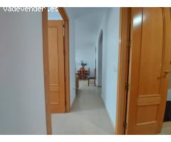 Piso de 3 dormitorios en alquiler para larga temporada a partir de septiembre.