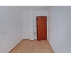 Piso de 3 dormitorios en El Ejido