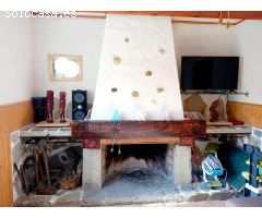 Cortijo con parcela en Abrucena.