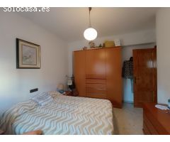 Casa sobre local a la venta en El Ejido