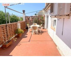 ¡LUMINOSO Y AMPLIO PISO CON GRAN TERRAZA Y ZONA COMUNITARIA CON PISCINA!