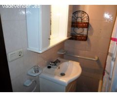 ¡¡¡ ESTUDIANTES !!! PISO COMPLETO CON TERRAZA EXTERIOR ¡¡¡ LISTO PARA ESTUDIANTES !!!