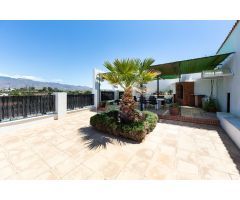 Casa con terreno en Venta en Pechina, Almería