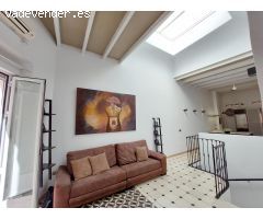 VENTA DE VIVIENDA CON GRAN ENCANTO POR SU COMBINACION DE  ESTILO ANTIGUO Y MODERNO