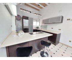 VENTA DE VIVIENDA CON GRAN ENCANTO POR SU COMBINACION DE  ESTILO ANTIGUO Y MODERNO