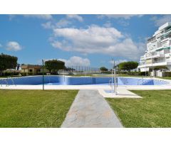 Apartamento en Mayorazgo II, primera linea de playa