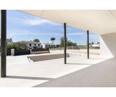 Chalet de obra nueva en Urbanización Alfinach