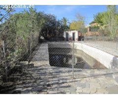 SE VENDE CHALET EN ASPE