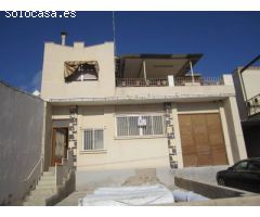 SE VENDE NAVE INDUSTRIAL CON VIVIENDA EN HONDON DE LOS FRAILES