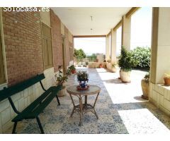SE VENDE CHALET EN ASPE