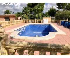 SE VENDE CHALET EN ASPE