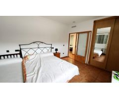 Chalet con dos casas en Sax