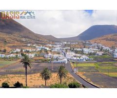 Terreno urbano en Venta en Haría, Las Palmas