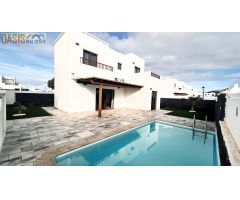 Duplex en Venta en Playa Blanca, Las Palmas