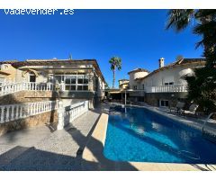 Villa en Venta en Benferri, Alicante