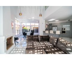 Villa en Venta en Algorfa, Alicante