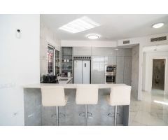 Villa en Venta en Algorfa, Alicante