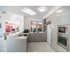 Villa en Venta en Algorfa, Alicante
