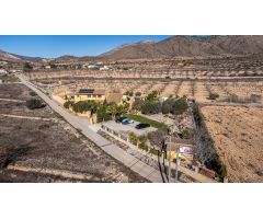 Local comercial en Venta en Hondón de las Nieves, Alicante