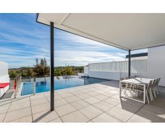 Villa en Venta en San Miguel de Salinas, Alicante