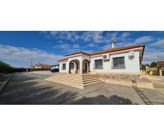 Villa en Venta en Orihuela, Alicante